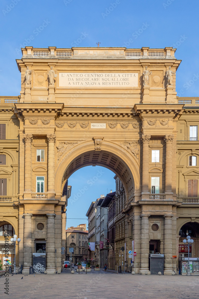 Triumphal Arch of the Piazza Della Repubblica, Florence