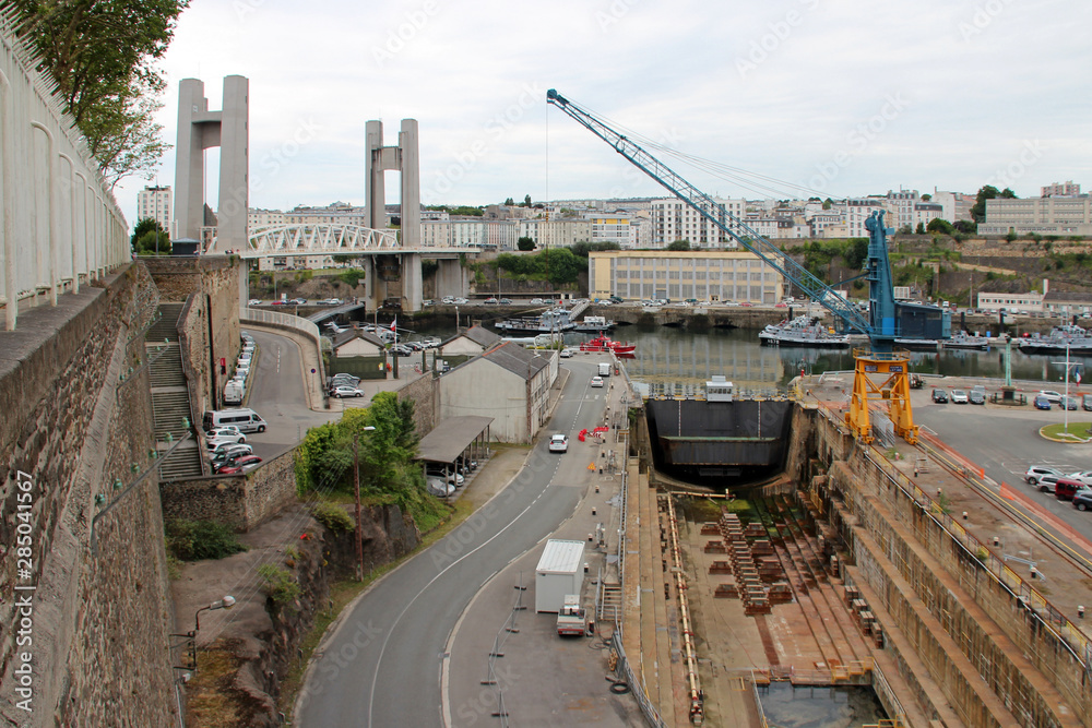 Naklejka premium port in brest (brittany - france)