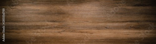 alte braune dunkle rustikale Holztextur - Holz Hintergrund Panorama Banner lang photo