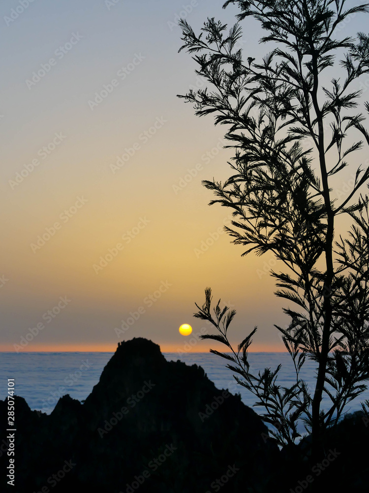 Obraz premium soleil levant au cap vert