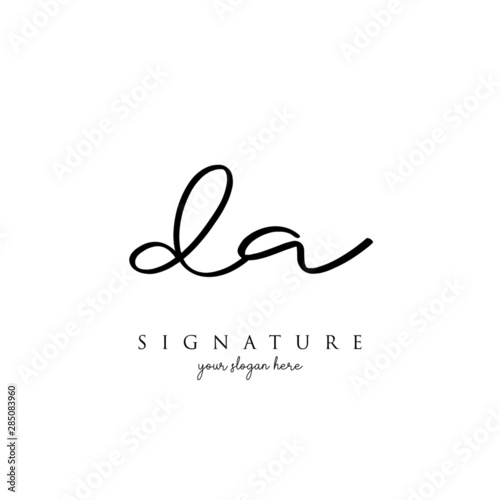 DA Letter Signature Logo Template Vector photo