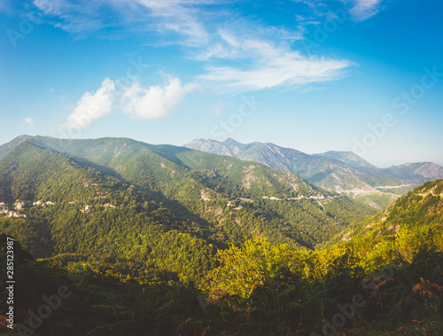 Berge im Sommer