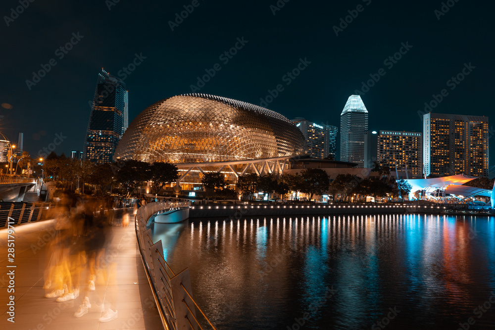 SINGAPORE - MAY 19, 2019: Jubillee Bridge that spans across the Singapore River in the Downtown by night.