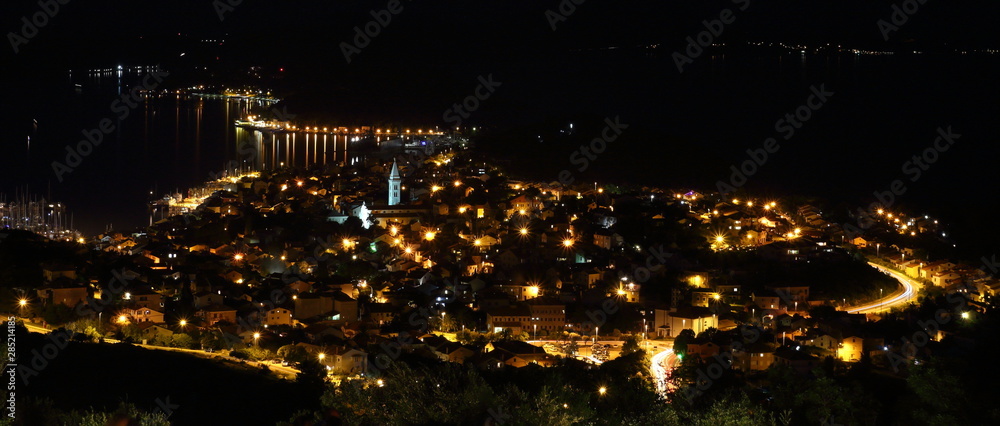 Fototapeta premium Mali Losinj, panoramic view at night (Croatia)