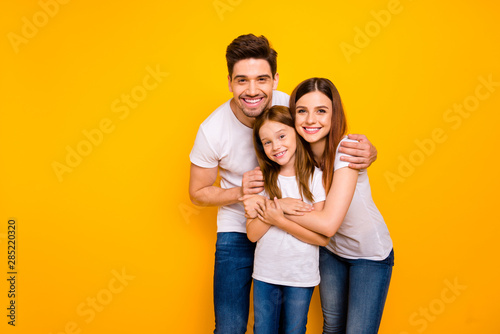 Photo of daddy mommy and little foxy lady having best time wear casual outfit isolated yellow background © deagreez