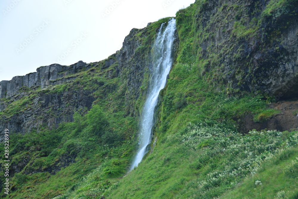 セリャラントスフォス