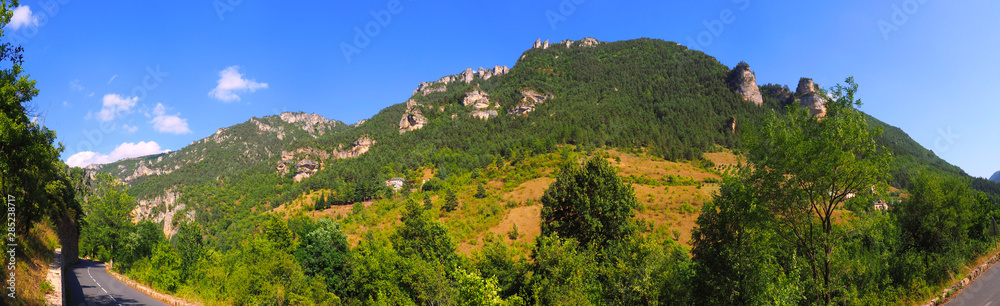 Panoramic view of the famous Gorges du Tarn, canyon dug by the Tarn between Causse Méjean and the Causse de Sauveterre