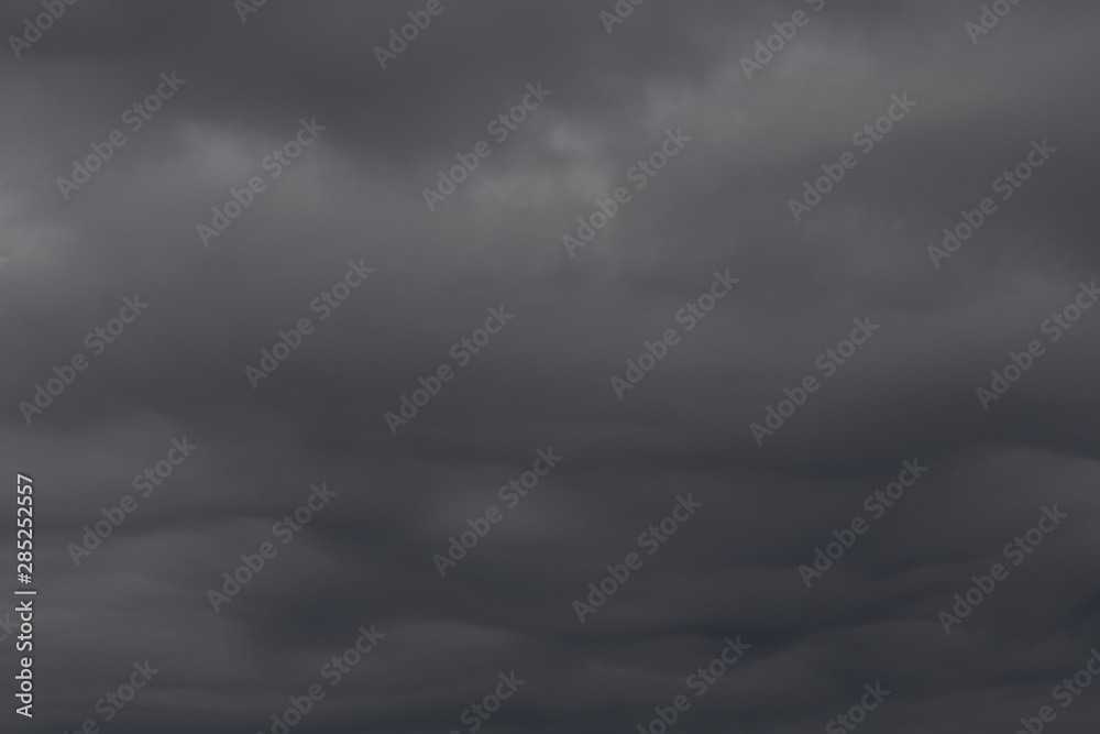 Gewitterwolken wolken düster himmel grau Gewitterwolken wolken düster himmel grau