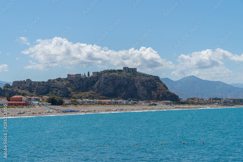Naklejka premium Tono beach in Milazzo - View of the Aeolian islands in Messina