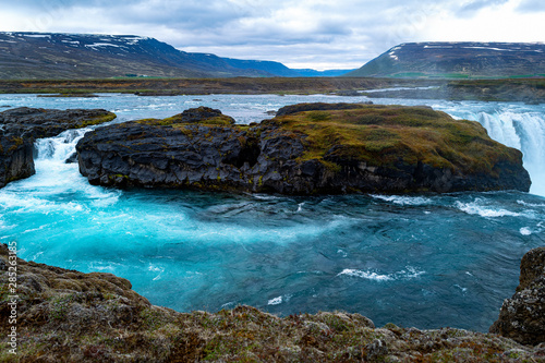 Iceland, natural wonders and traditions