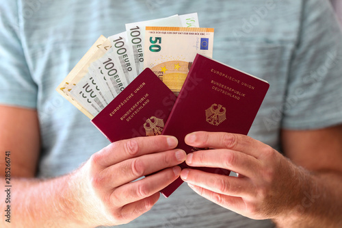 Two new German passports and vacation money