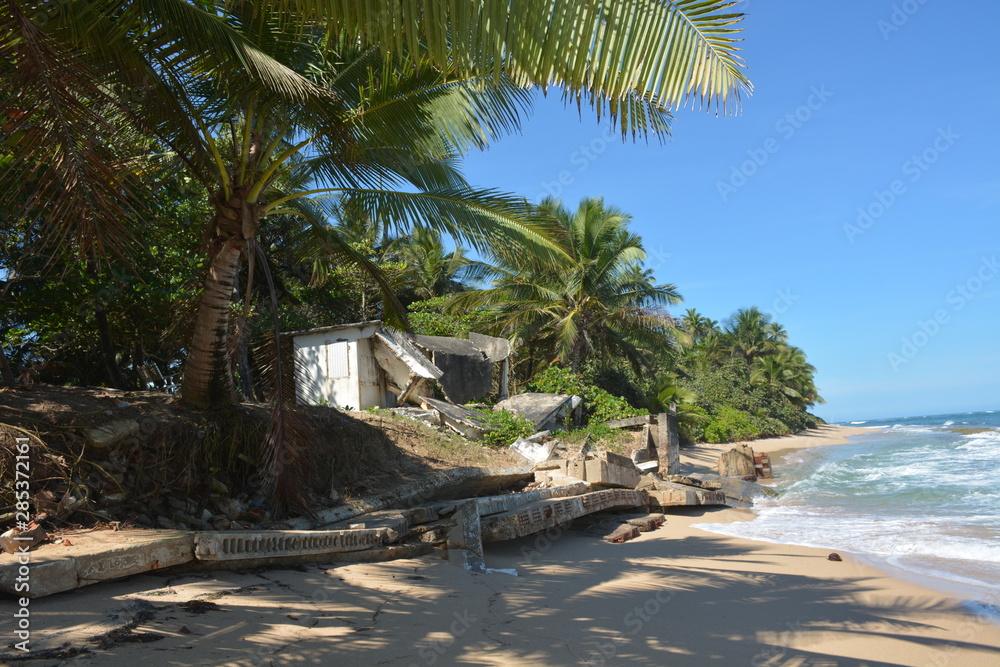 Obraz premium Beach House Hurricane