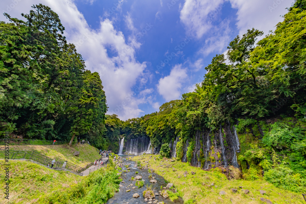 静岡県富士宮市　白糸の滝