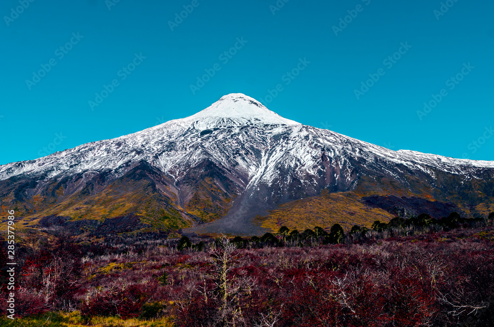 Fototapeta premium Volcano Lanin, Chile