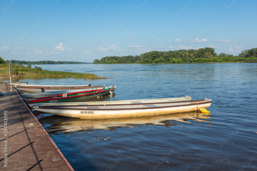 Fototapeta Boats on the Vistula.river in Wyszogrod, Poland