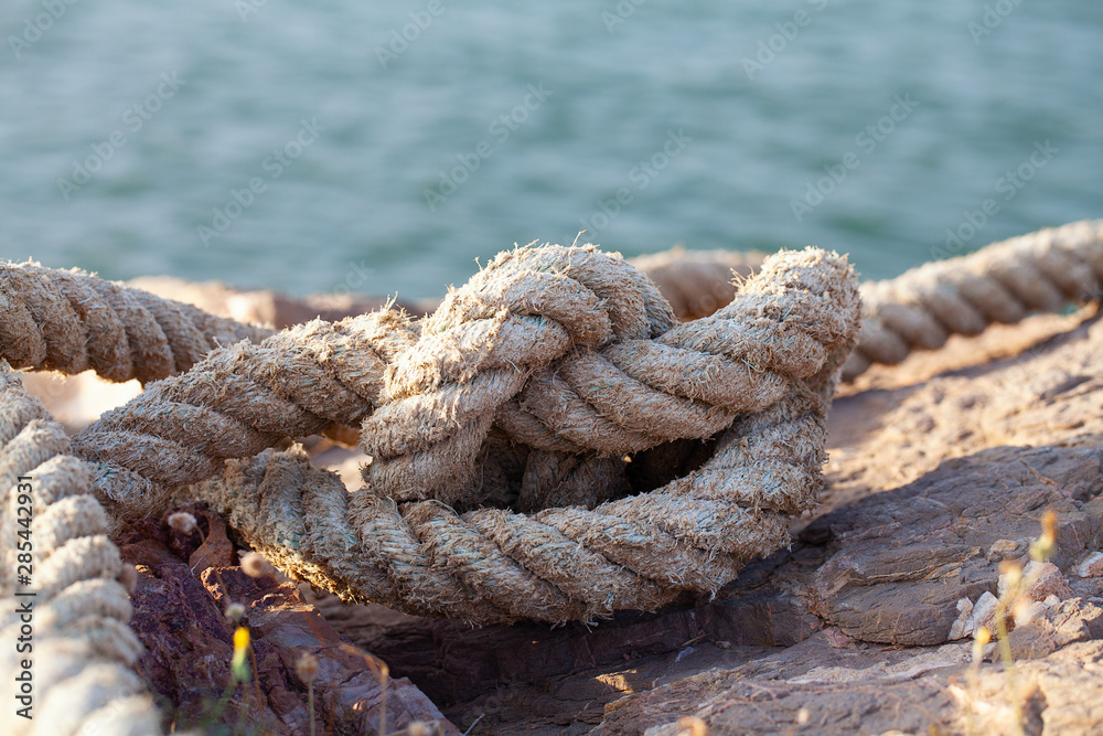 Fototapeta premium naval rope on a pier