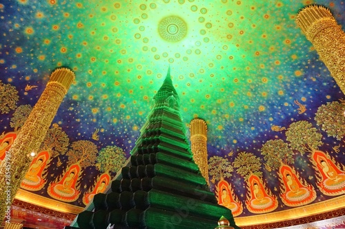 ワットパクナムの天井画