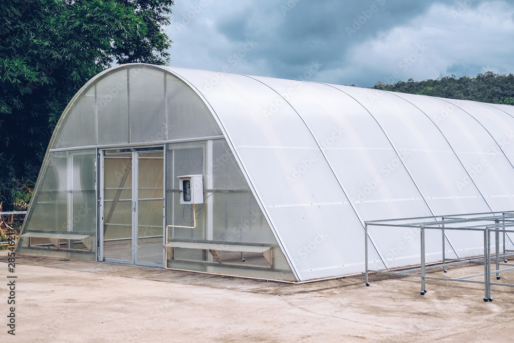 sun solar dryer greenhouse for drying food by sunlight. sun solar dryer greenhouse for drying food by sunlight.