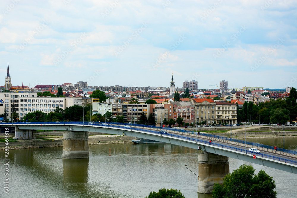 Obraz premium view of moscow kremlin and river in Novi Sad
