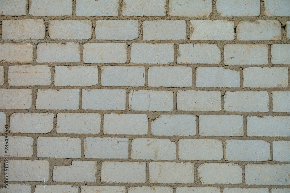 Schäden an Backsteinwand Schäden an Backsteinwand