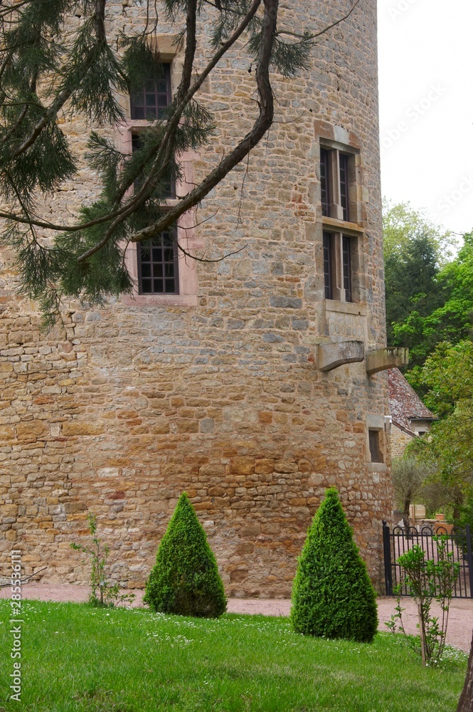 Fototapeta premium Châteua de Couches en Saône et Loire