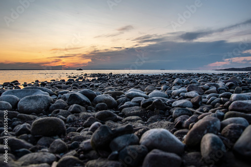 stones on beach © Gerhard Pettersson