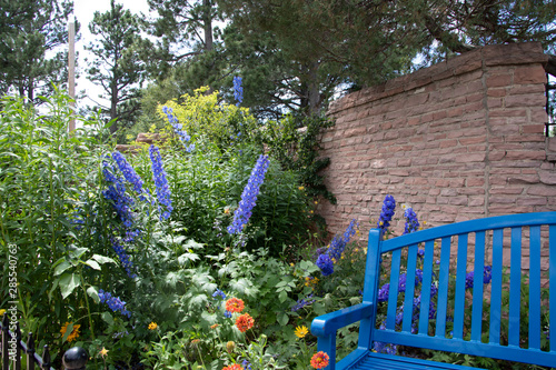 Canvastavla Flowers in the Garden