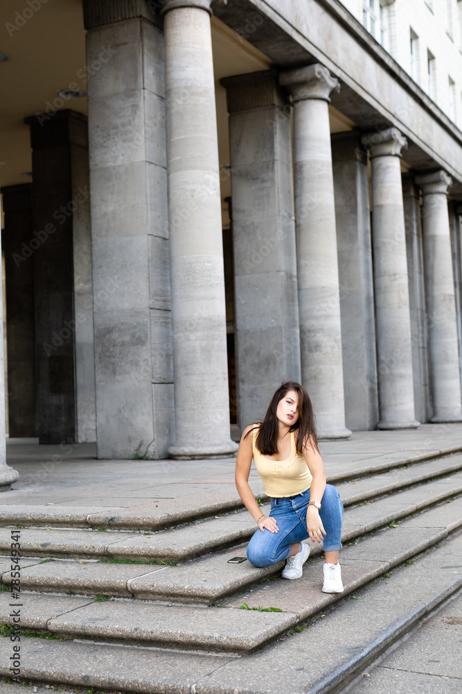 Frau in der Stadt Frau in der Stadt