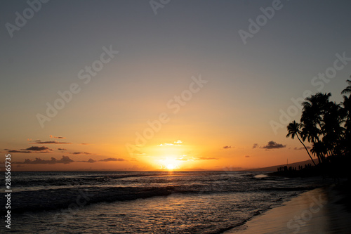 Fototapeta Naklejka Na Ścianę i Meble -  Breathtaking Sunset Views from Maui, Hawaii