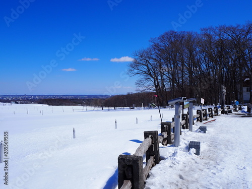 Wooden fence separates the area of the snow. © Shisu_ka