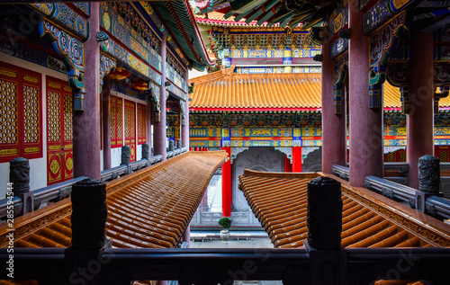 Leng Ne Yi Yi Temple, located in Charoen Krung District, Bangkok, is a famous temple for Chinese and foreigners. Popular in paying respect