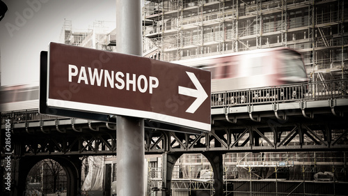 Foto Street Sign to Pawnshop