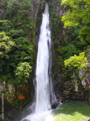 西椎屋の滝　大分県玖珠町
