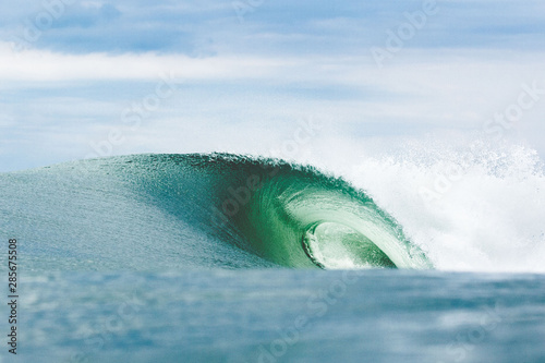 Fototapeta Naklejka Na Ścianę i Meble -  Nature - Waves - Surfing - Sports