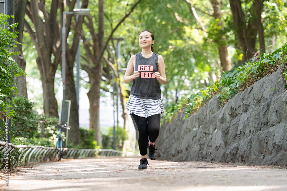 Obraz premium ランニングする女性