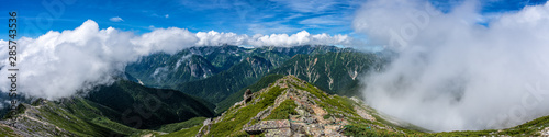 Fototapeta Naklejka Na Ścianę i Meble -  Breathtaking views from the summit of Mt. Jonen.  Nagano Prefecture, Japan.  