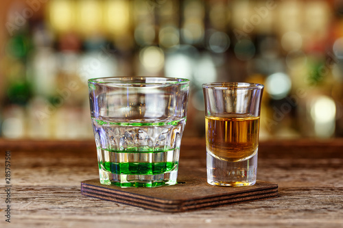Fototapeta Naklejka Na Ścianę i Meble -  Extreme cocktail with whiskey and liqueur