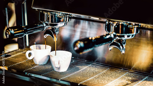 Fotografiet Espresso machine brewing a coffee