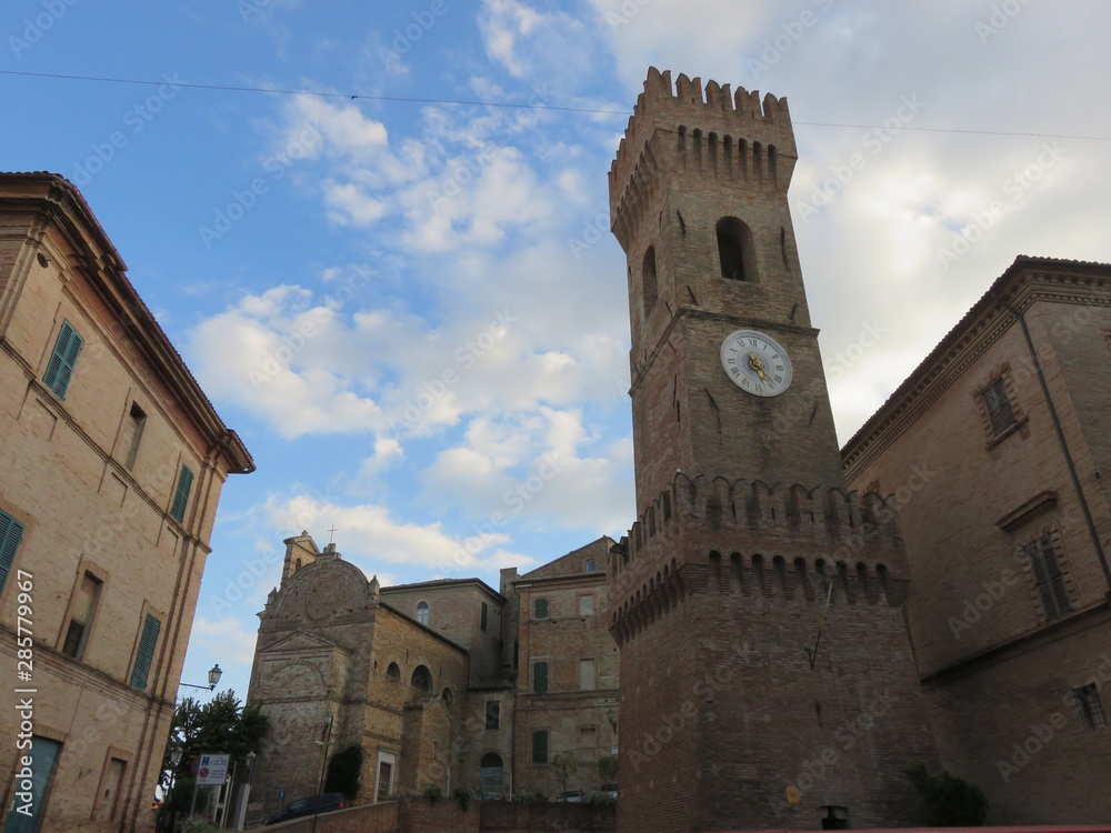 Antica torre dell'orologio