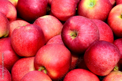 Knackige saftige rote Äpfel - Textur Hintergrund 