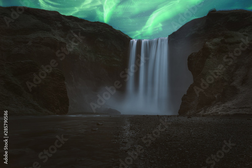 Fotografie Skogafoss in his smooth beauty