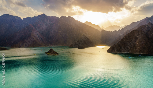 Fototapeta Naklejka Na Ścianę i Meble -  Hatta Lake in Dubai, UAE