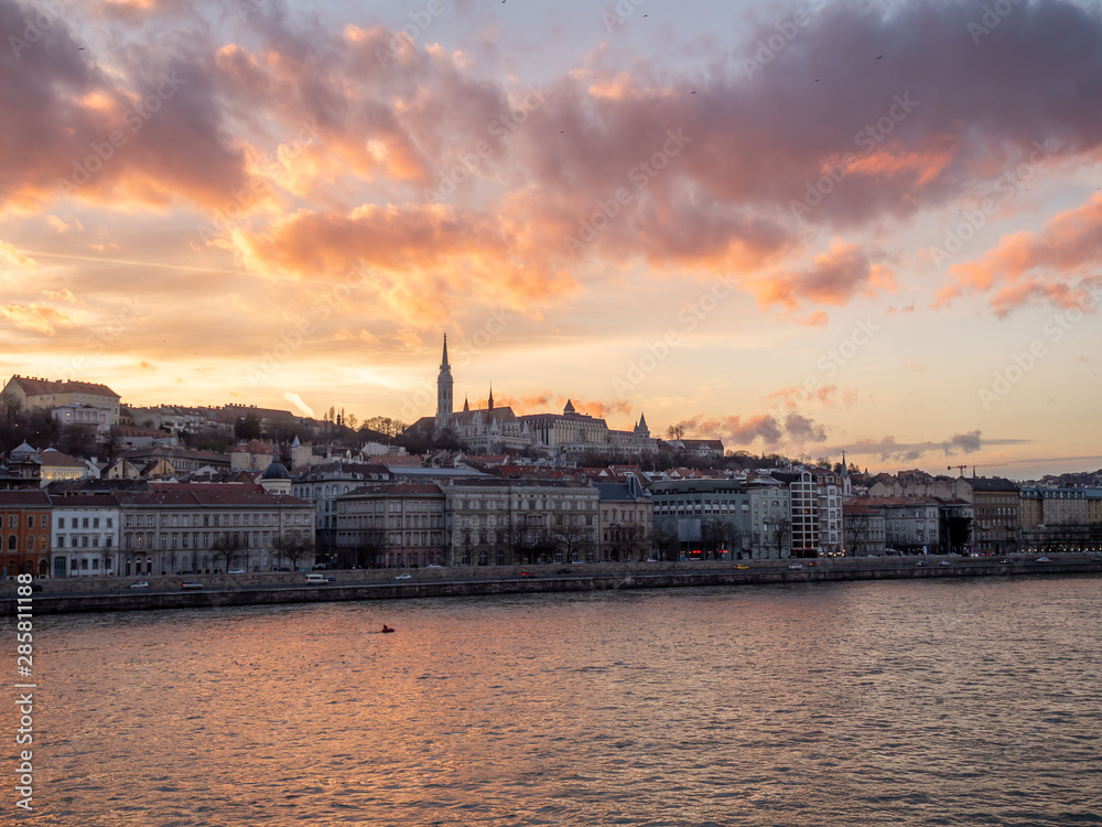 Fototapeta premium Budapest, Hungary - Mar 9th 2019: Sztehlo Gábor road along the Danube river, Budapest.