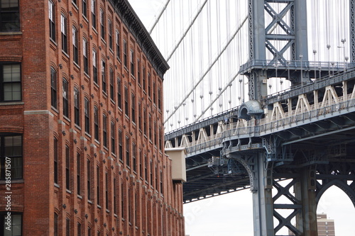 Fototapeta Naklejka Na Ścianę i Meble -  Dumbo and Manhattan Bridge