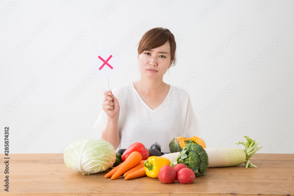 野菜と女性 野菜と女性