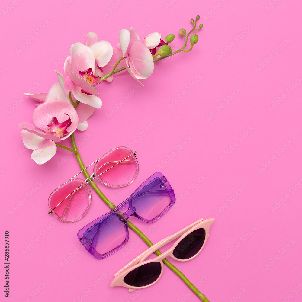 Fototapeta premium Eyewear Accessory concept. Stylish sunglasses trend set