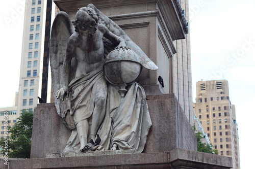 Particolare del monumento a Cristofoto Colombo. Columbus Circle, New York City photo