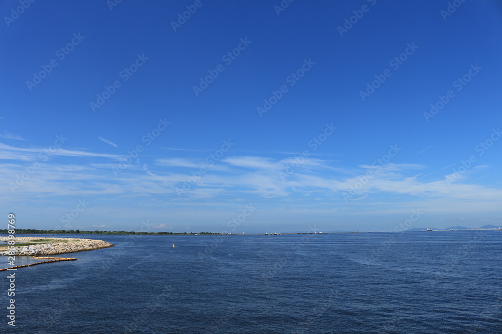 Fototapeta premium 大阪湾