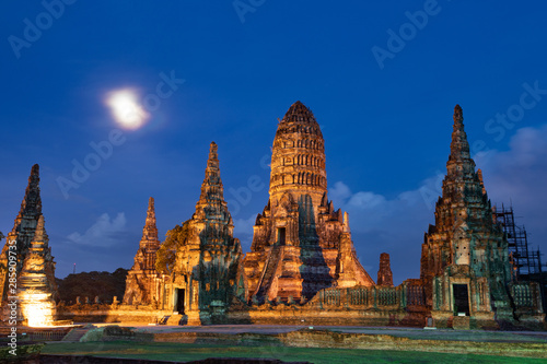 Wat Chaiwatthanaram temple in Ayuthaya Historical Park, a UNESCO world heritage site in Thailand © erika8213
