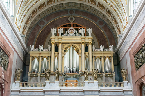 Canvas Print A Majestic Pipe Organ of Esztergom Basilica.